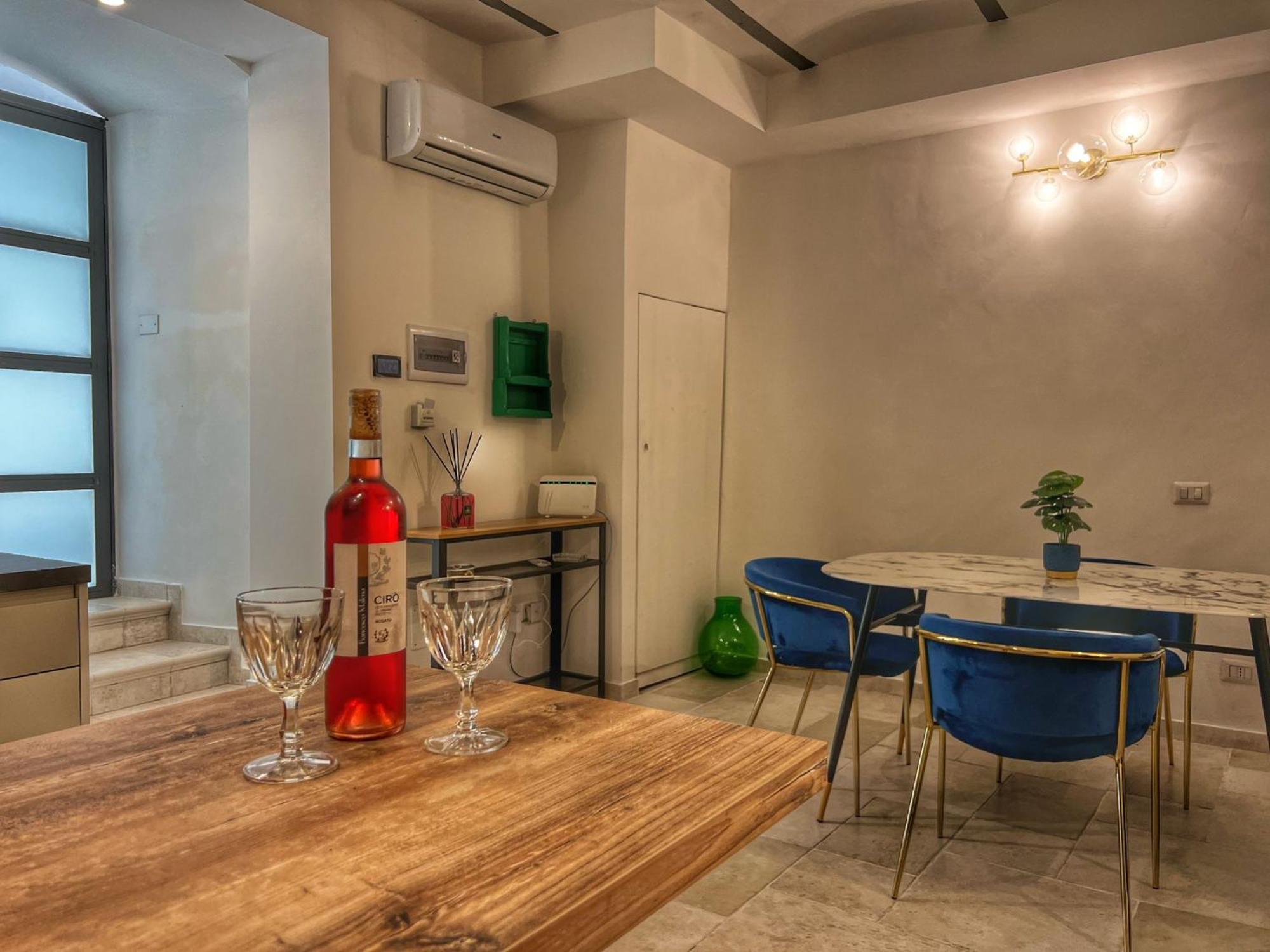 Amay City Suite Bari Exterior photo